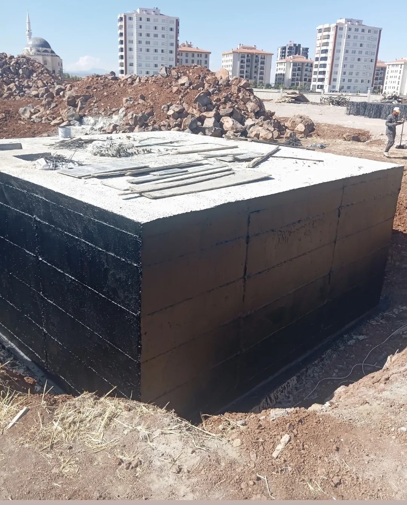 Diyarbakır’da zemin ve depo yalıtım sahası